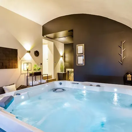 Le Chicissime, Coeur Du Village, Lla Selections By Location Annecy *